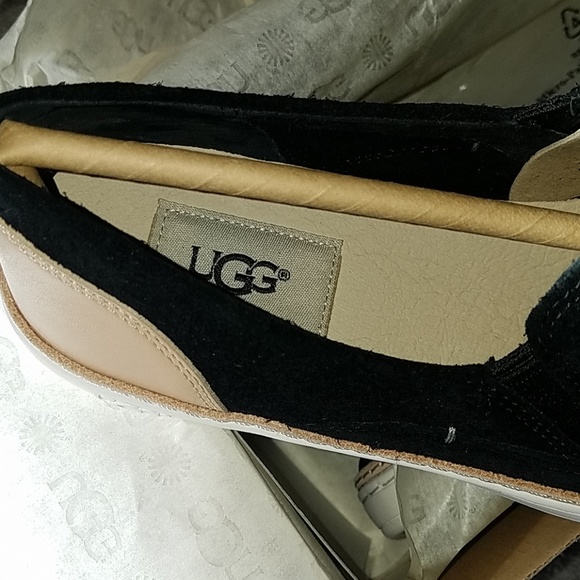 Ugg for women size 11 - Picture 2 of 7